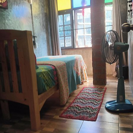 Baan Chiang Mai Hostel Bagian luar foto