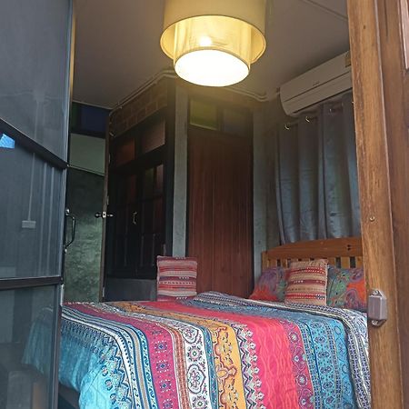 Baan Chiang Mai Hostel Bagian luar foto