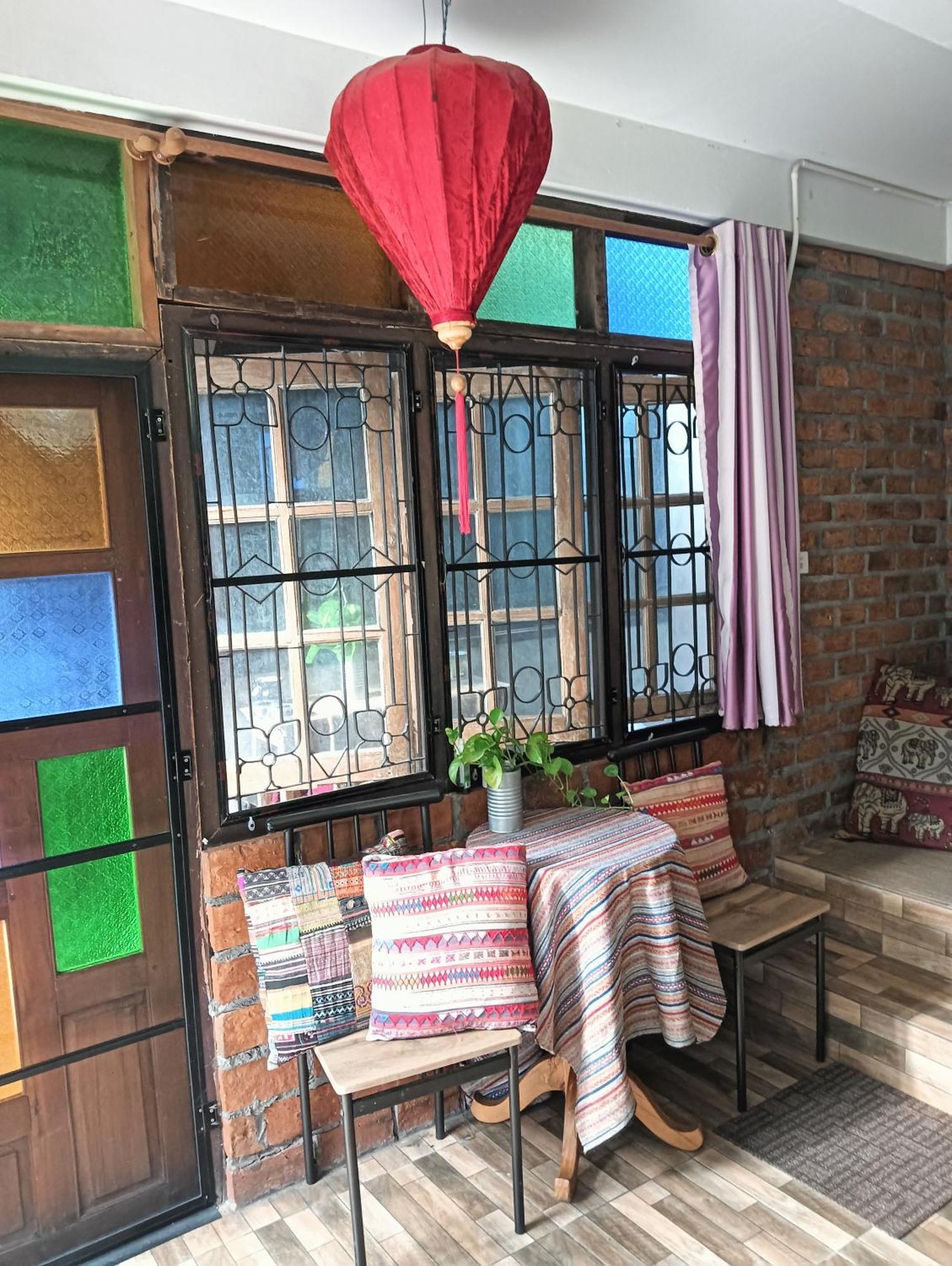 Baan Chiang Mai Hostel Bagian luar foto