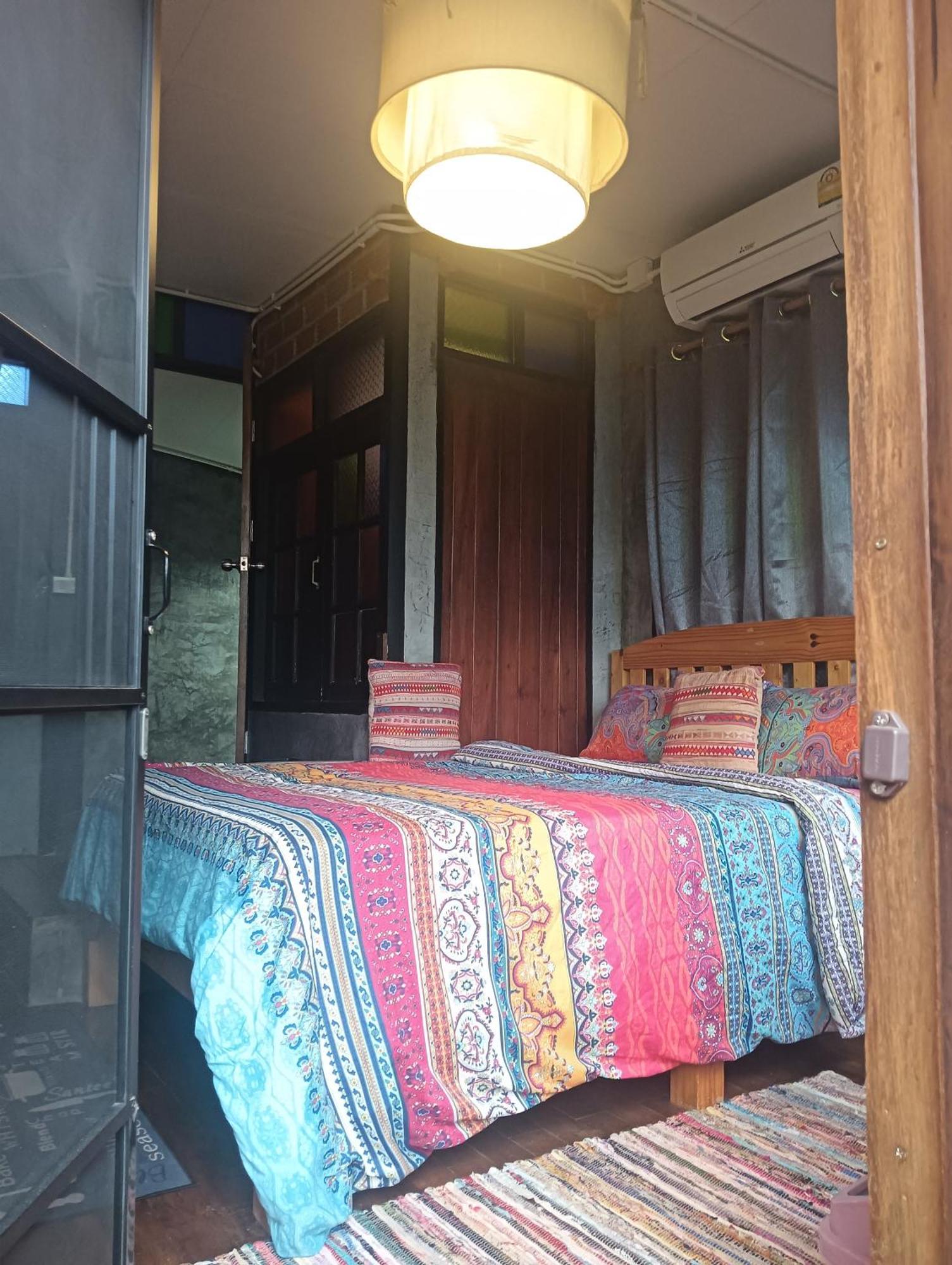 Baan Chiang Mai Hostel Bagian luar foto
