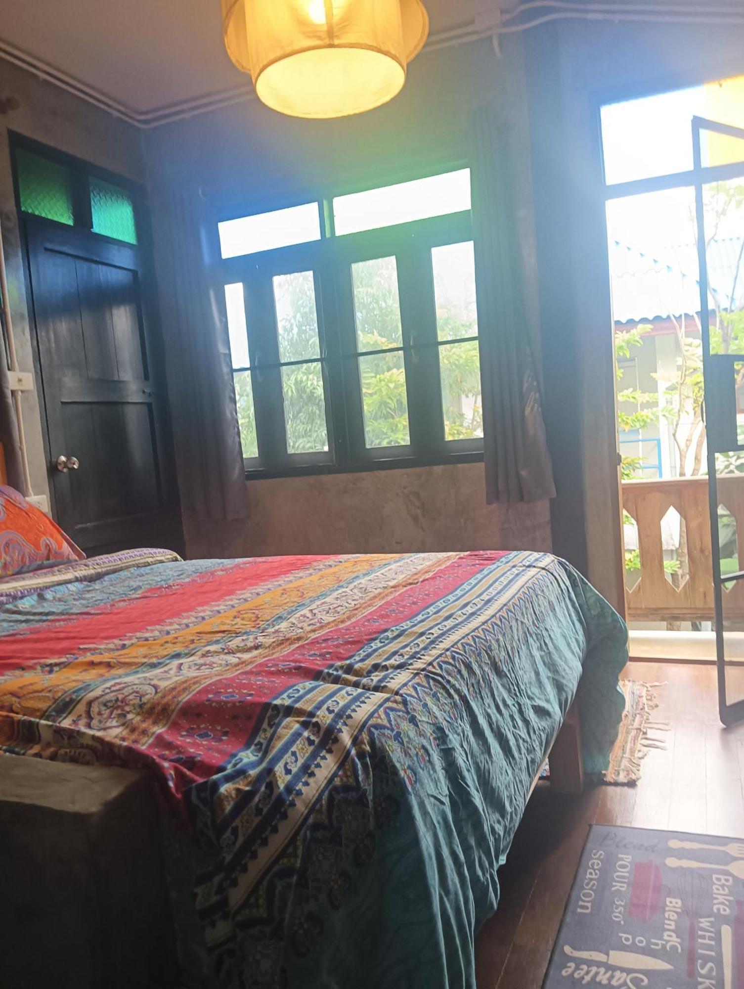 Baan Chiang Mai Hostel Bagian luar foto