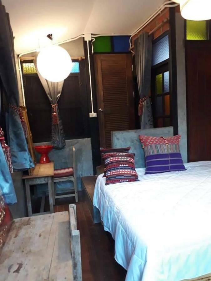 Baan Chiang Mai Hostel Bagian luar foto