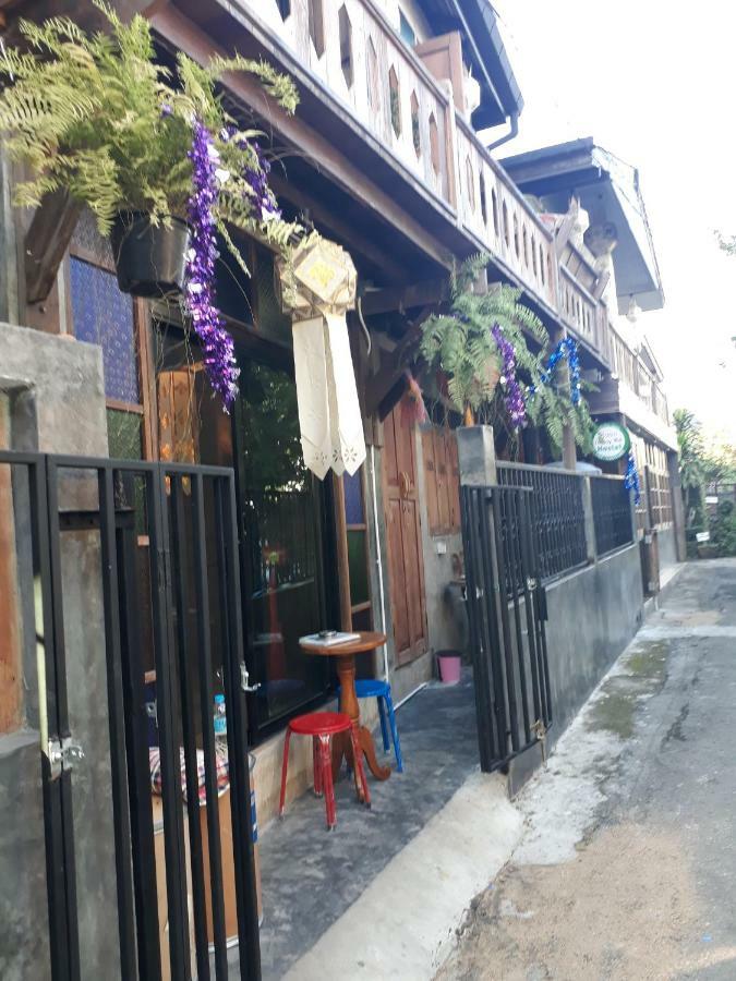 Baan Chiang Mai Hostel Bagian luar foto
